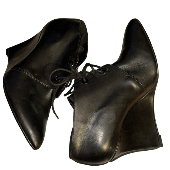 Clark’s Narrative black lace up pointed wedge high heels booties ankle boots 9.5 - Picture 5 of 10